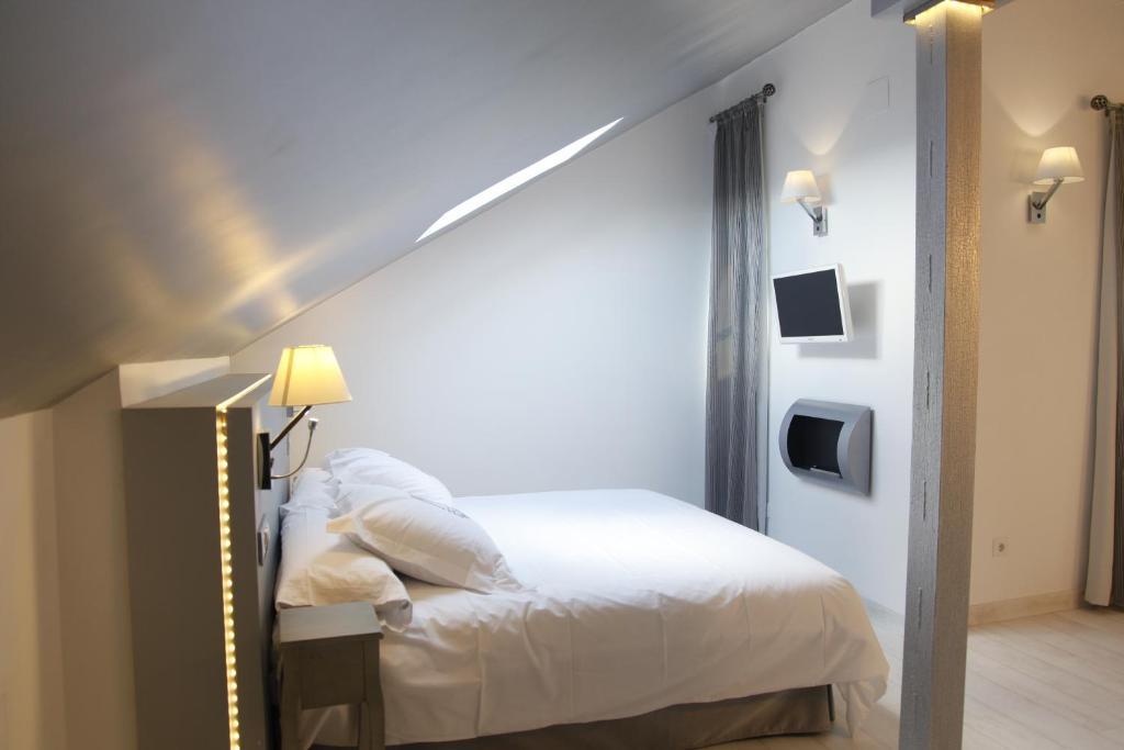 La Casa Del Medico Hotel Boutique Вильянуэва-де-Кордова Номер фото